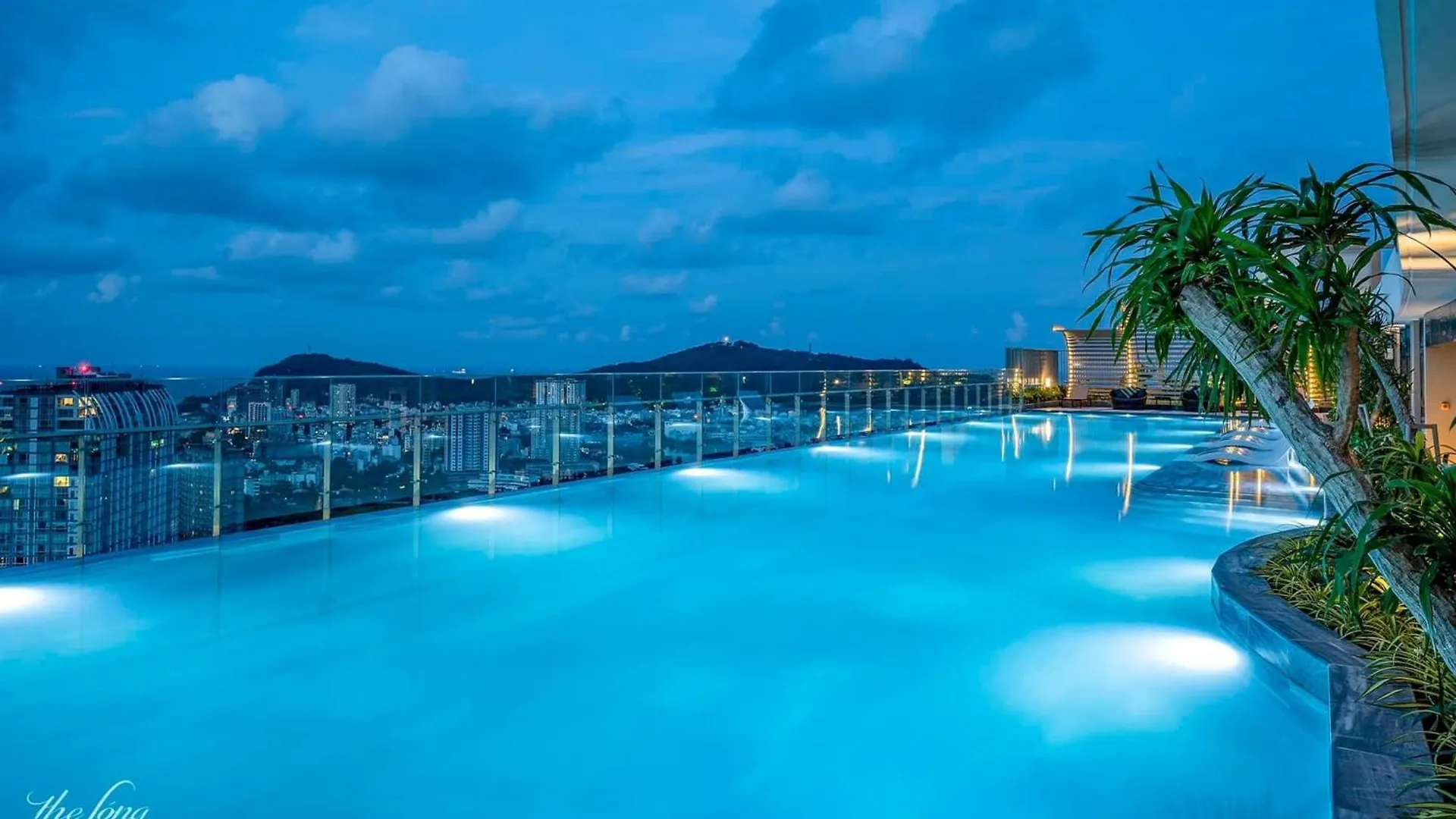 Apartment Sala Homestay - The Song Vung Tau - Free Infinity Pool
